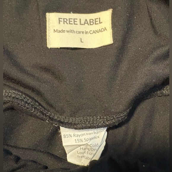 Free Label Alicia Short - Picture 4 of 6